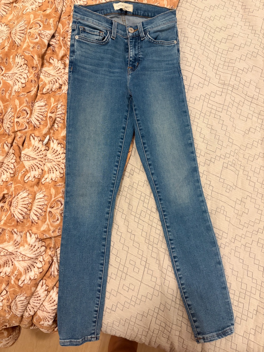 Current/Elliott Medium Blue Skinny Jeans